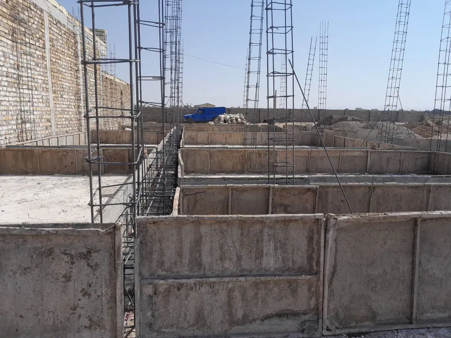 اجرا ارماتور بندی قالب بندی|خدمات پیشه و مهارت|رفسنجان, |دیوار