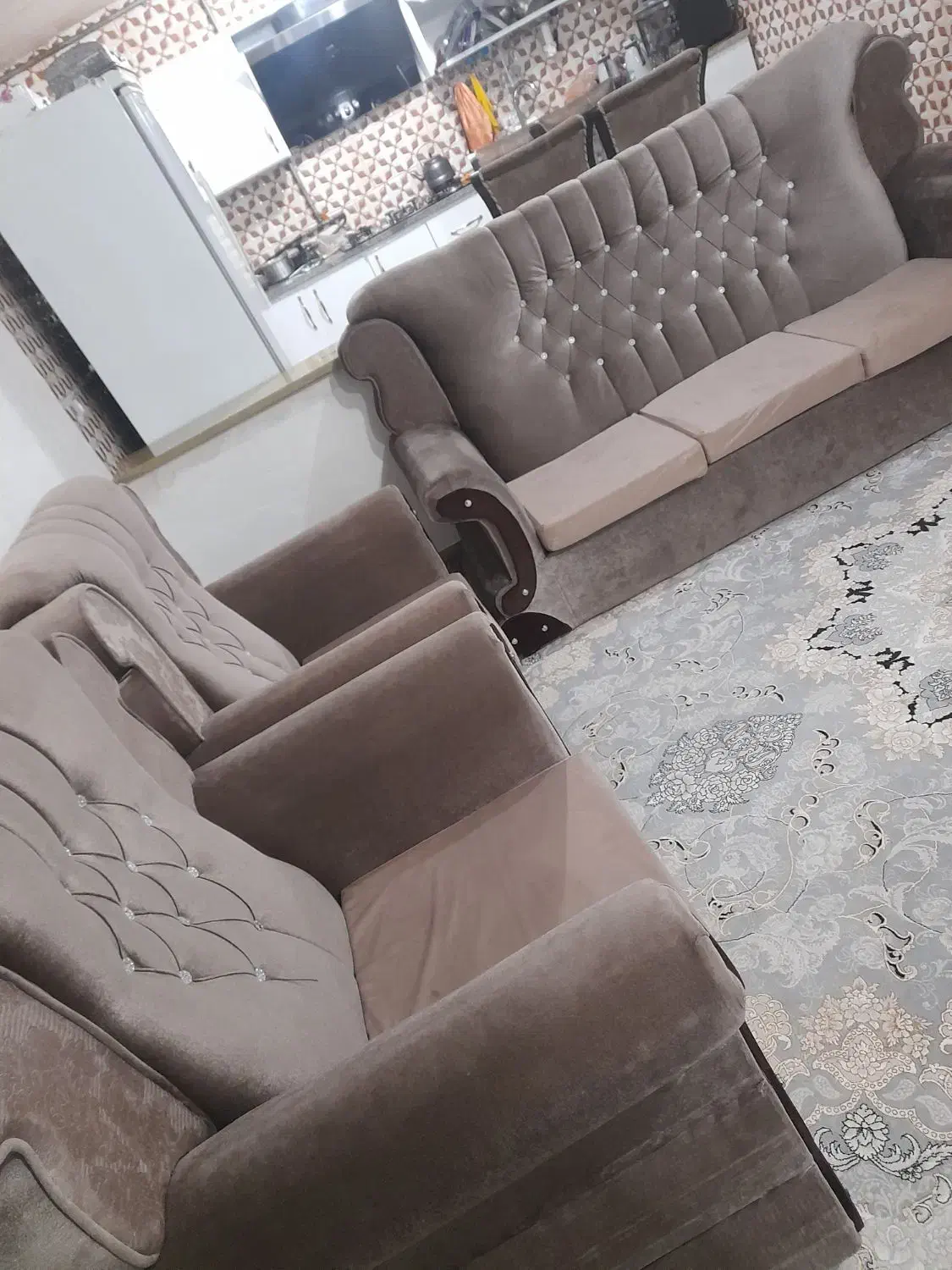 مبل اسپورت ۷ نفره و میز نهار خوری با ۴ عدد صندلی|مبلمان خانگی و میز عسلی|پاتاوه, |دیوار