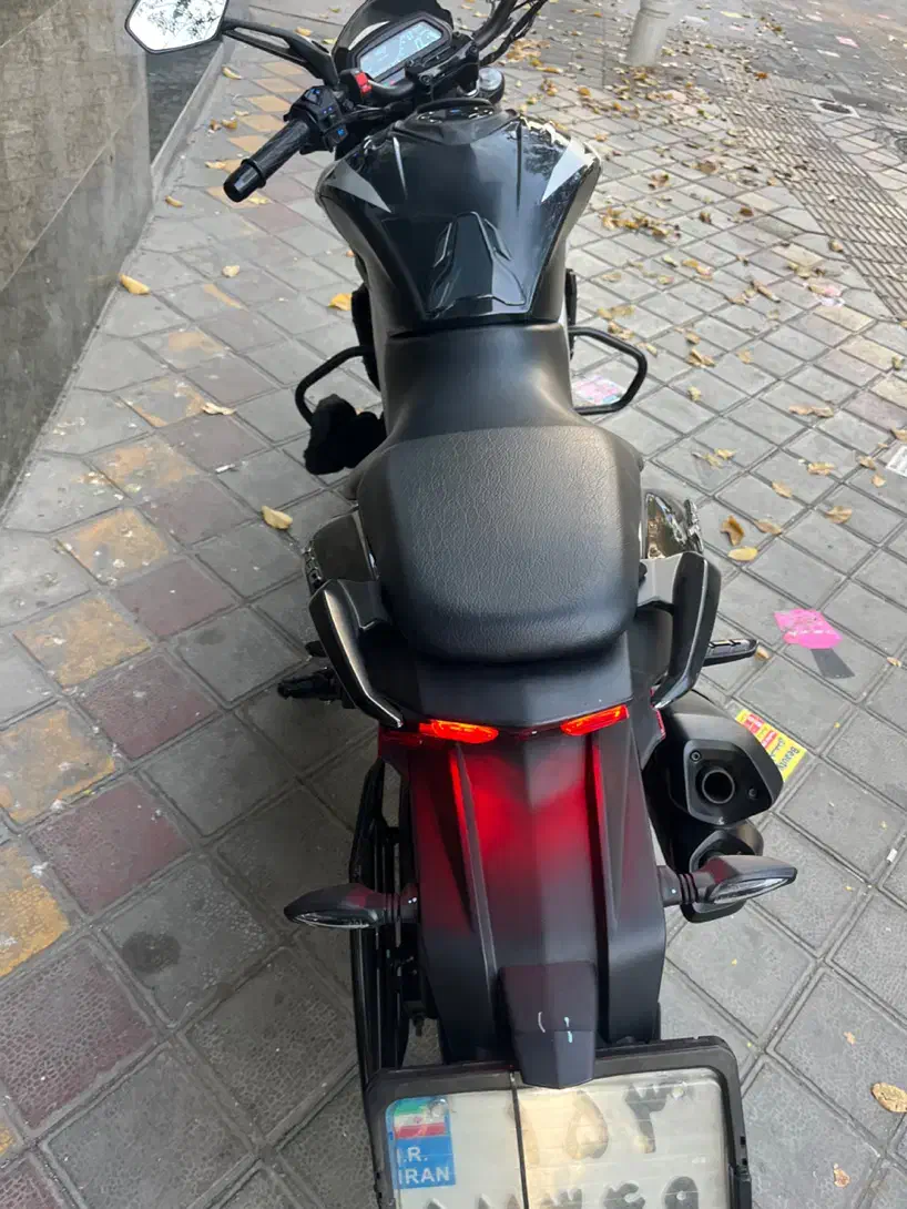 دومینار باجاج ۲۵۰|موتورسیکلت|تهران, جنت‌آباد جنوبی|دیوار