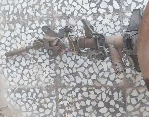 چند قطعه از وسایل پژو 405|قطعات یدکی و لوازم جانبی|خاش, |دیوار