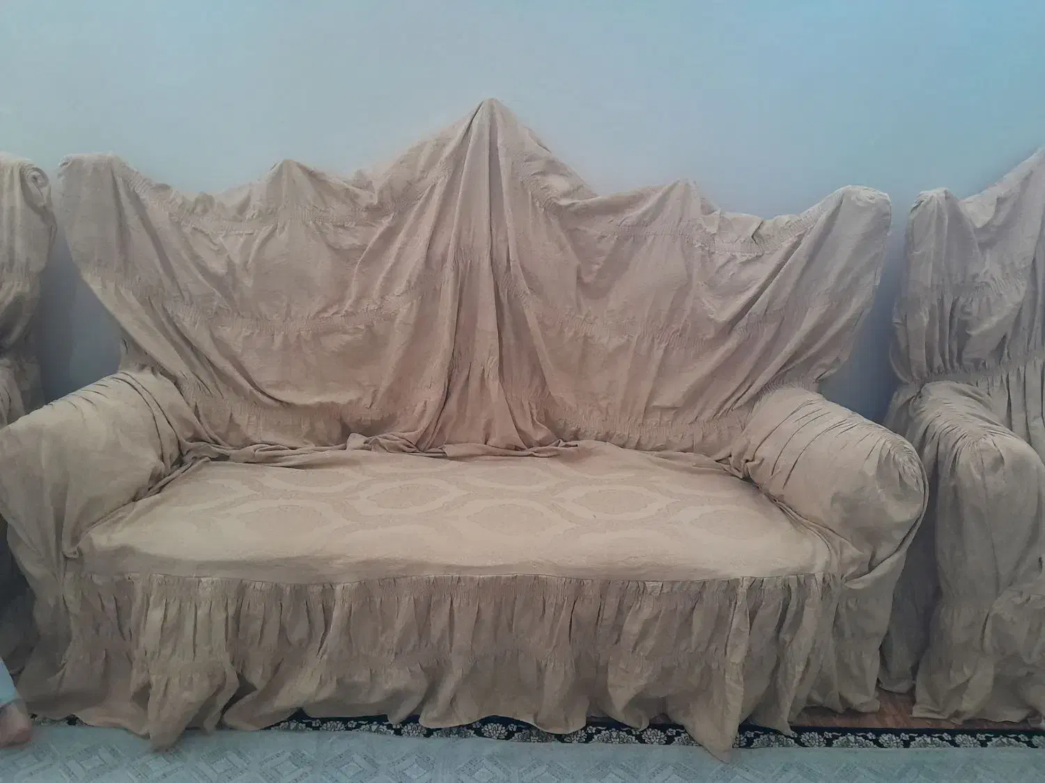 روکش مبل سلطنتی|مبلمان خانگی و میز عسلی|اهر, |دیوار