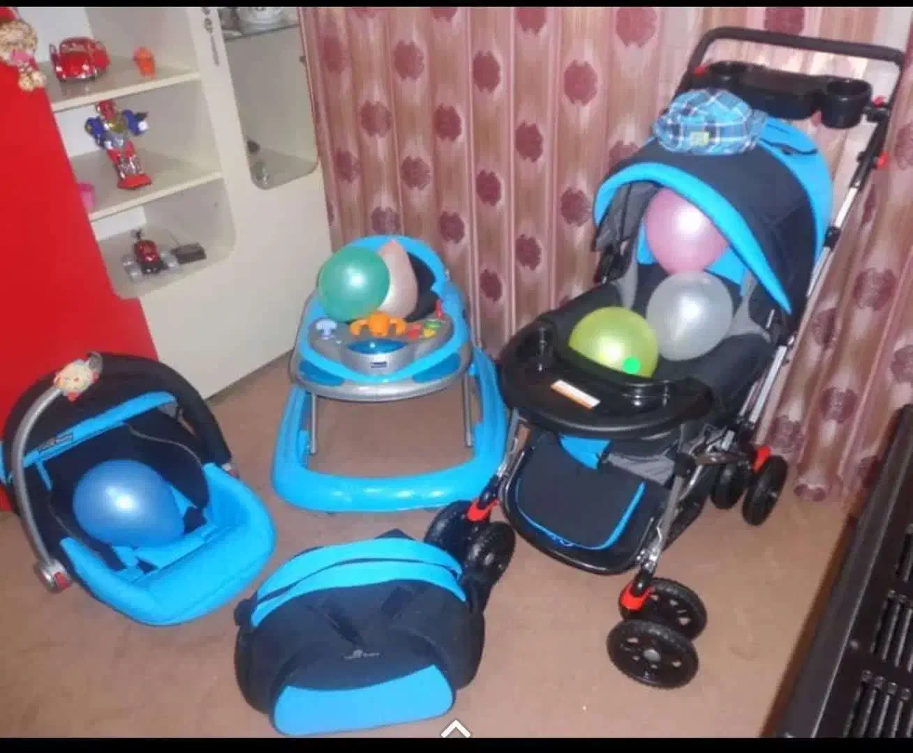 کریر|کالسکه و لوازم جانبی|تبریز, |دیوار