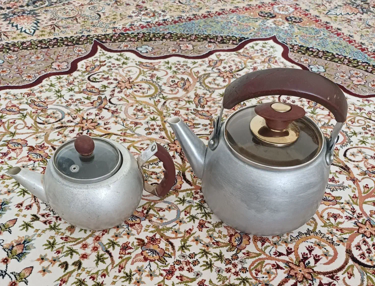 کتری قوری  قابلمه ( وسایل آشپزخانه )|قوری، کتری، قهوه‌ساز دستی|سنندج, |دیوار