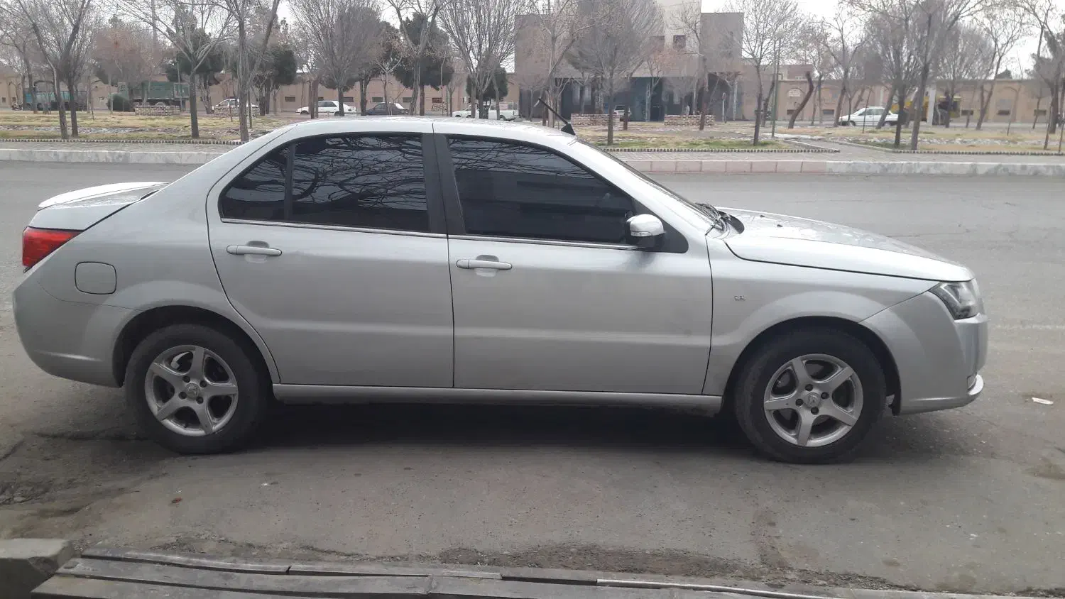 دنا مدل ۹۷|خودرو سواری و وانت|سبزوار, چهارراه فرودگاه|دیوار