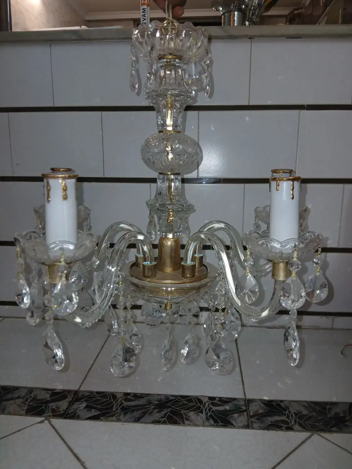 یک جفت لوستر تمامی آویز ها خارجی ترک|لوستر و چراغ آویز|اصفهان, همدانیان|دیوار