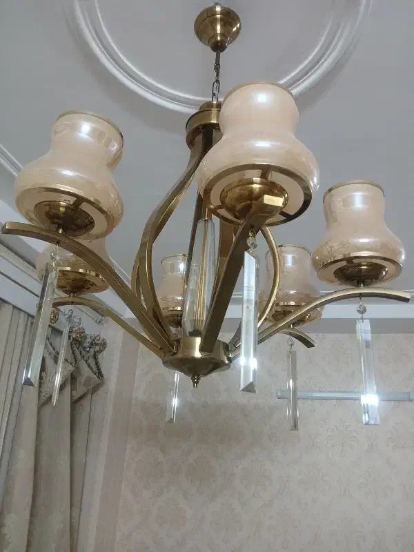 لوستر|لوستر و چراغ آویز|قم, بنیاد|دیوار