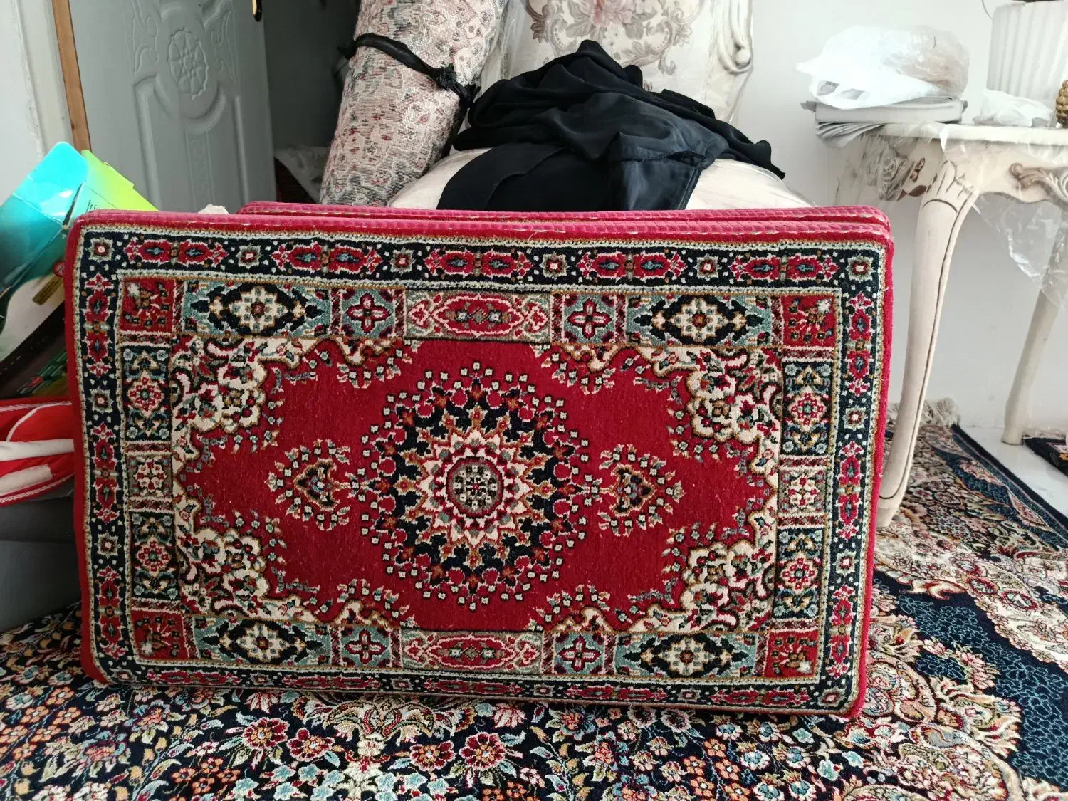 پشتی|پشتی|مشهد, ایثارگران|دیوار