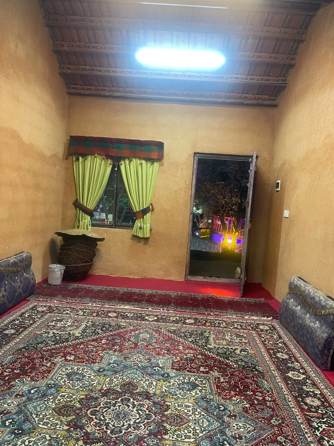 اجاره واحد بوم گردی الماس غرب|اجارهٔ کوتاه‌مدت آپارتمان و سوئیت|سنندج, |دیوار