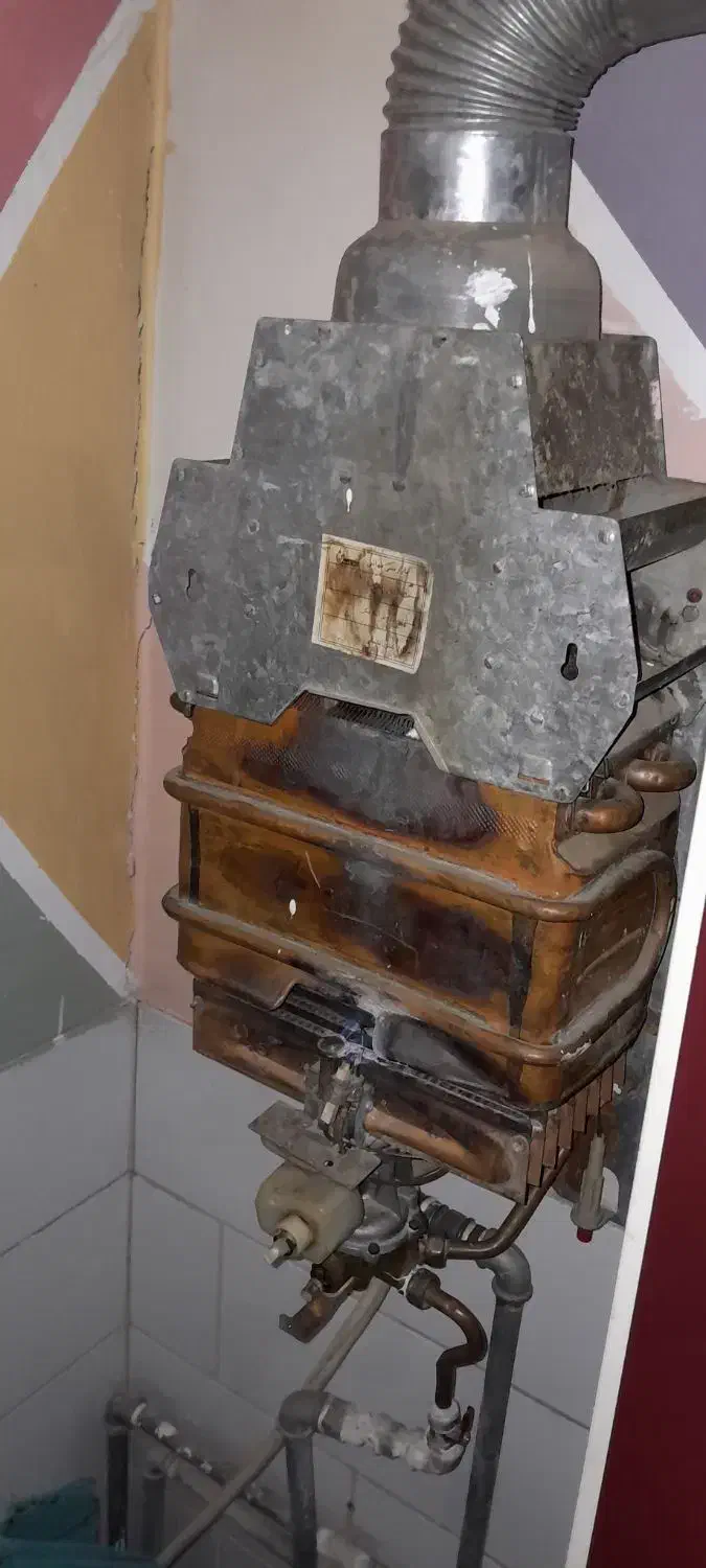 تعمیر آبگرمکن دیواری .بخاری|خدمات پیشه و مهارت|کرمان, |دیوار