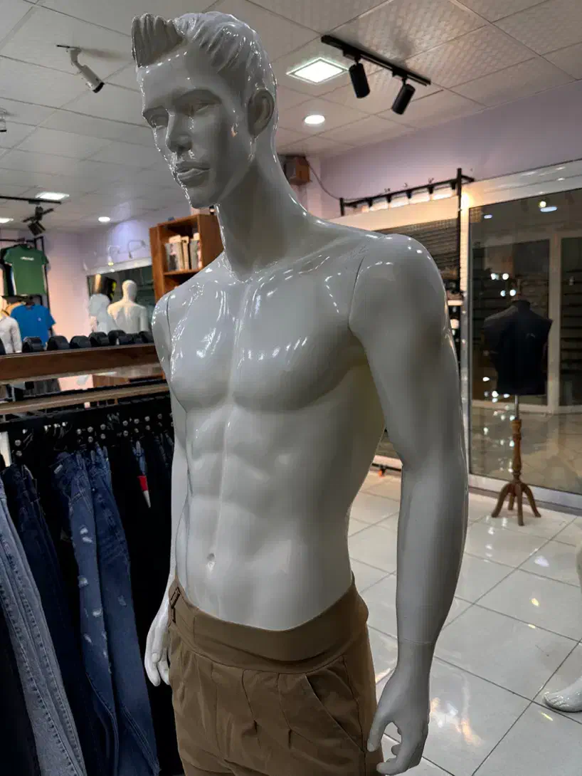 مانکن زن مانکن مرد|فروشگاه و مغازه|طبس, |دیوار