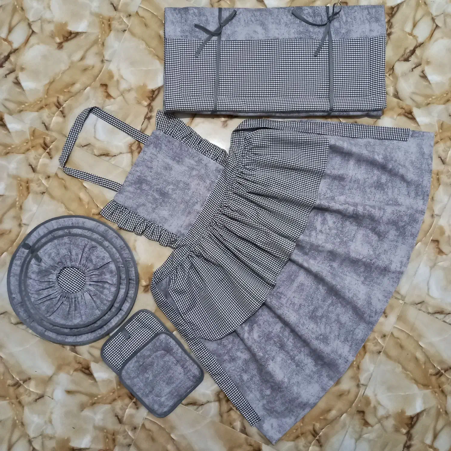 سرویس اشپزخانه دمکنی دستگیره|سفره، حوله، دستمال آشپزخانه|اسلامشهر, شهرک مفیدی|دیوار