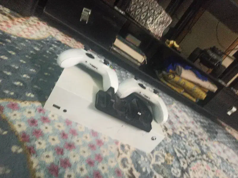 یک واحد ایکس باکس دو دسته|کنسول، بازی ویدئویی و آنلاین|خنج, |دیوار