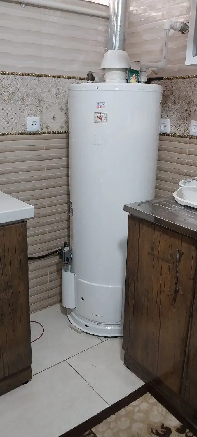 تعمیر و سرویس آبگرمکن مخزنی و بخاری گازی و بوتان|خدمات پیشه و مهارت|یزد, |دیوار