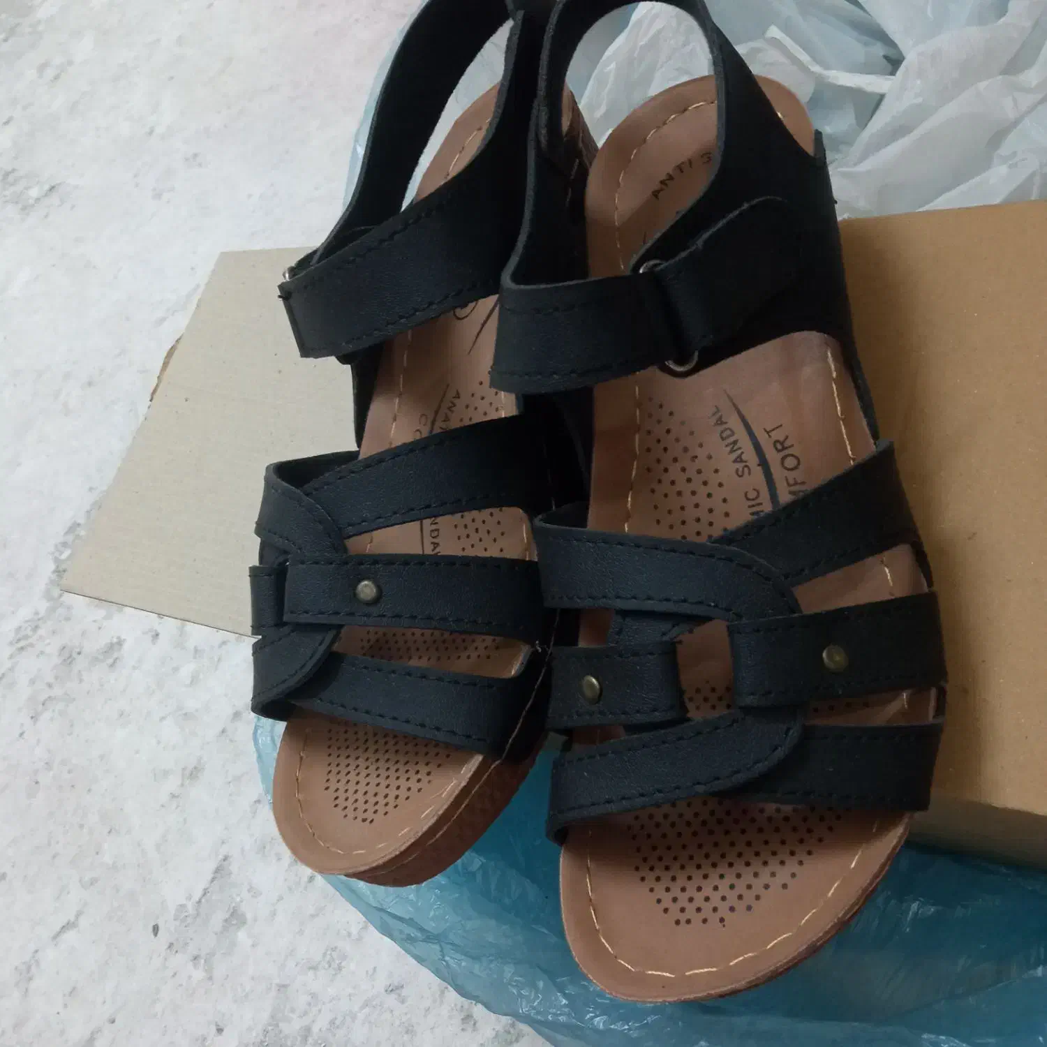 صندل کفش|کیف، کفش، کمربند|مشهد, هفت تیر (نه دره)|دیوار