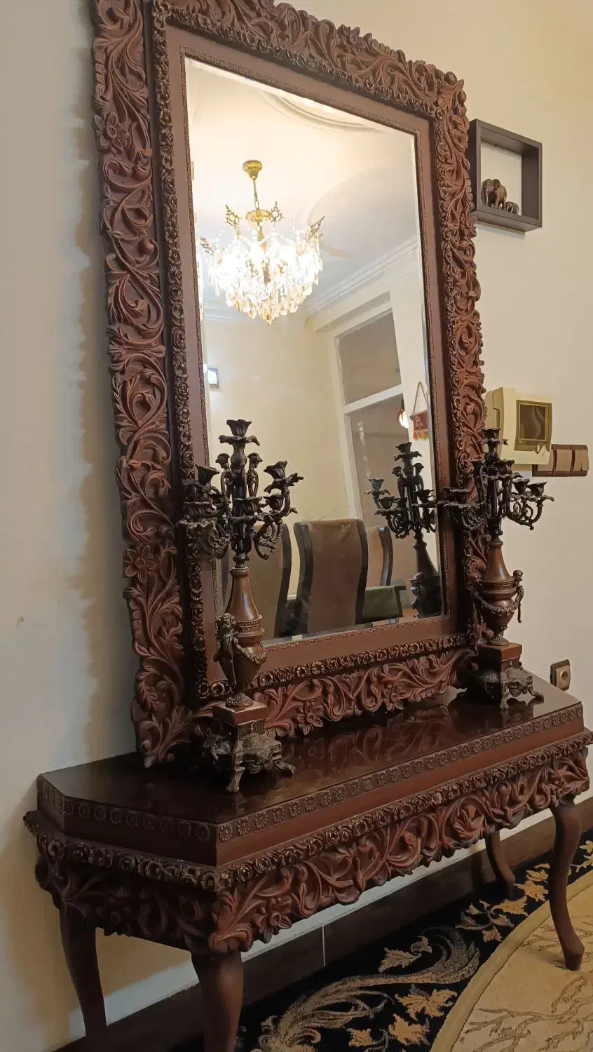 کنسول آیینه و شمعدان چوبی منبت کاری|بوفه، ویترین، کنسول|لاهیجان, قیام|دیوار