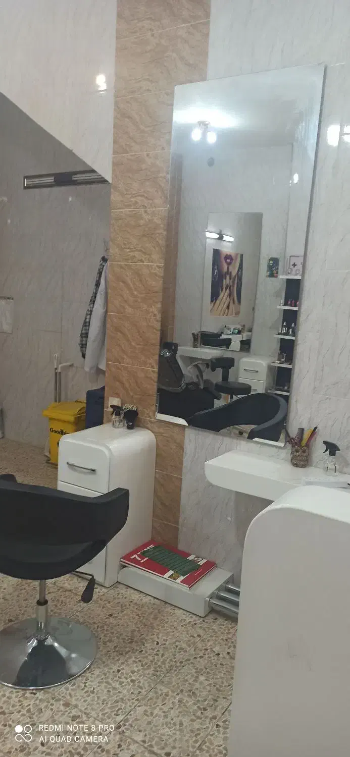 فروش وسایل آرایشگاه زنانه|آرایشگاه و سالن‌های زیبایی|نجف‌آباد, معرفت|دیوار