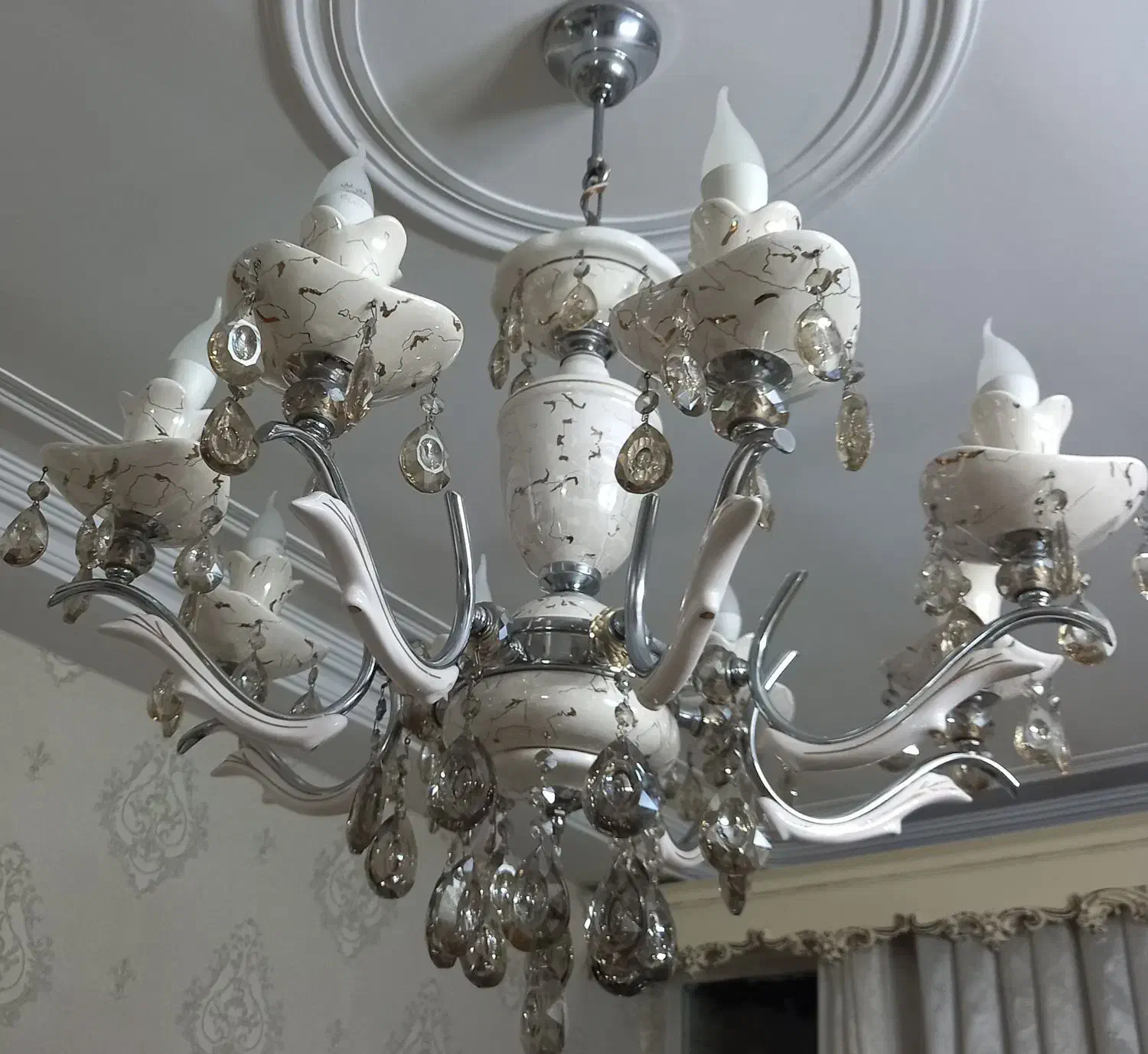 لوستر|لوستر و چراغ آویز|اسلام‌شهر, شهرک مفیدی|دیوار