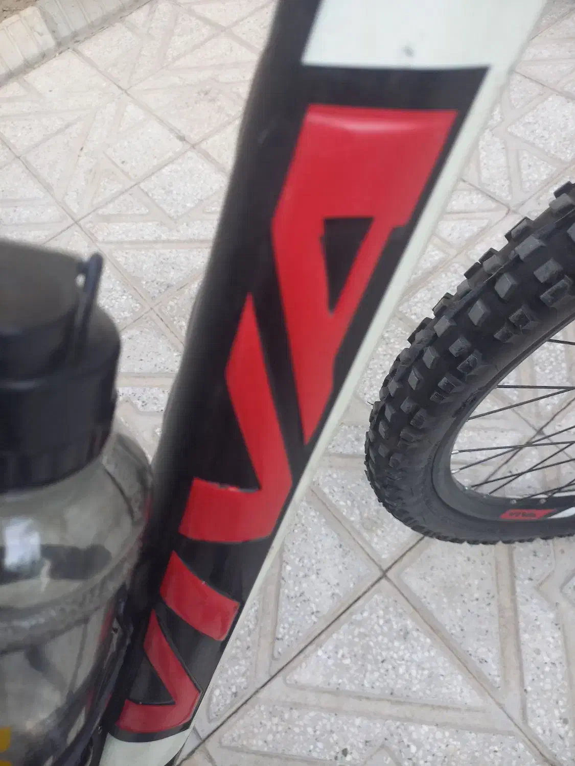 دوچرخه ویوا تایوانی اصل آرم تنه برجسته|دوچرخه، اسکیت، اسکوتر|ارومیه, |دیوار