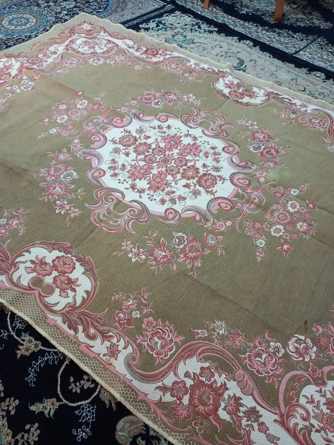 روفرشی|روفرشی|گرگان, |دیوار