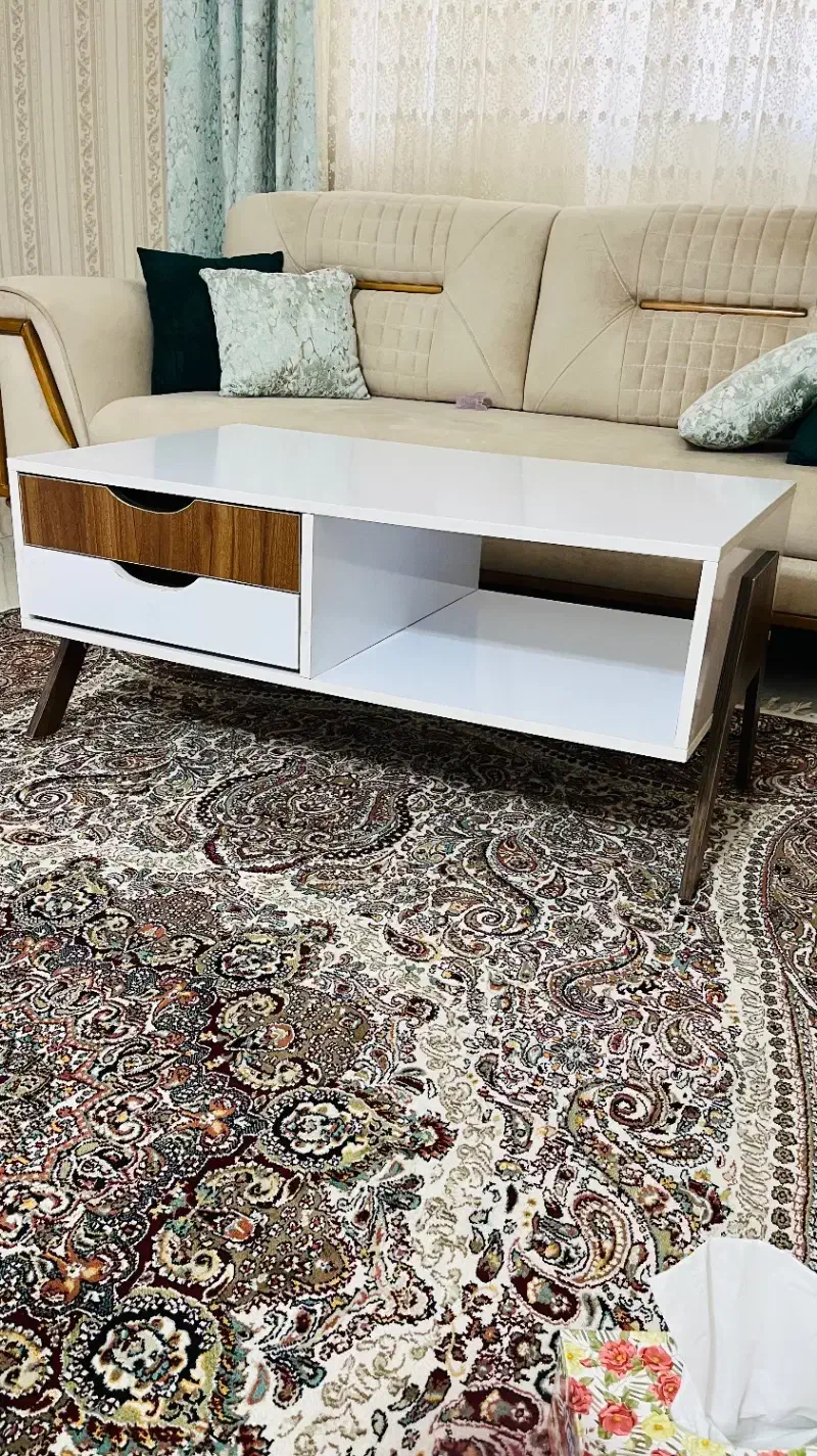 جلو مبلی|مبلمان خانگی و میز عسلی|رشت, لاکان شهر|دیوار