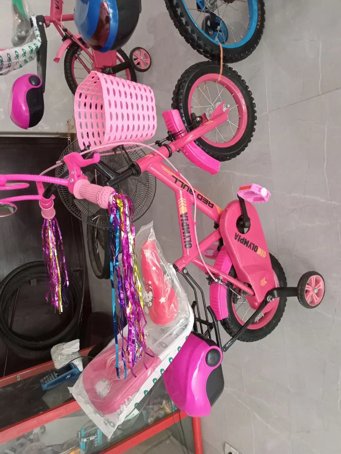 دوچرخه ۱۲و۱۶  پسرانه دخترانه  درحد آکبند کارخانه|دوچرخه، اسکیت، اسکوتر|تهران, شهرک شریفی|دیوار