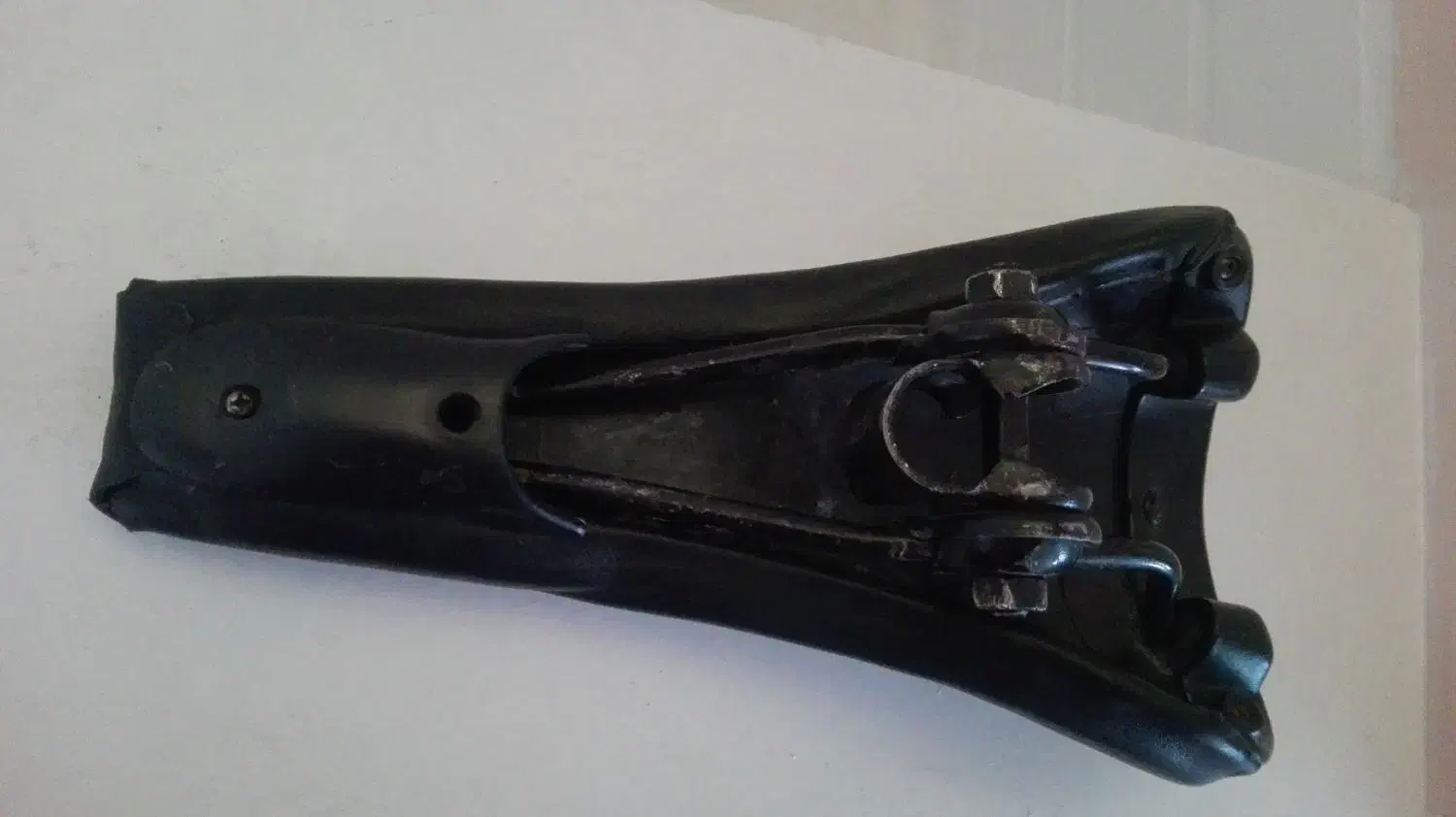 صندلی (زین) دوچرخه چرم طبیعی|دوچرخه، اسکیت، اسکوتر|محمدشهر, جعفرآباد|دیوار