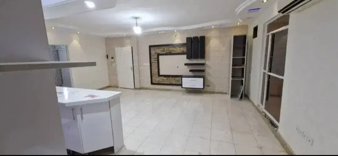 آپارتمان َ۷۶ متر/شهرک فجر/خانم صابری۱ط|اجارهٔ آپارتمان|ورامین, شهرک فجر|دیوار