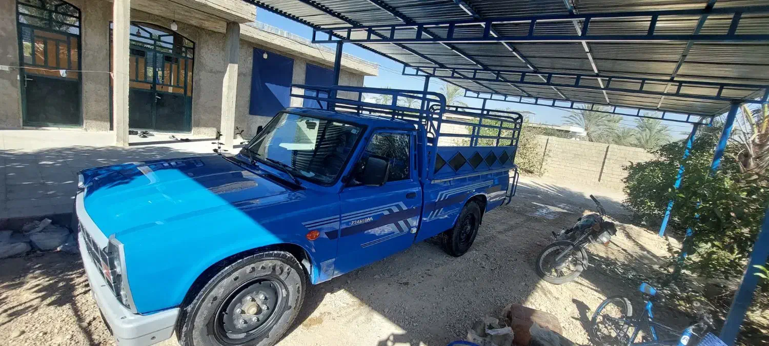 خودرو وانت نیسان|خودرو سواری و وانت|خشت, |دیوار