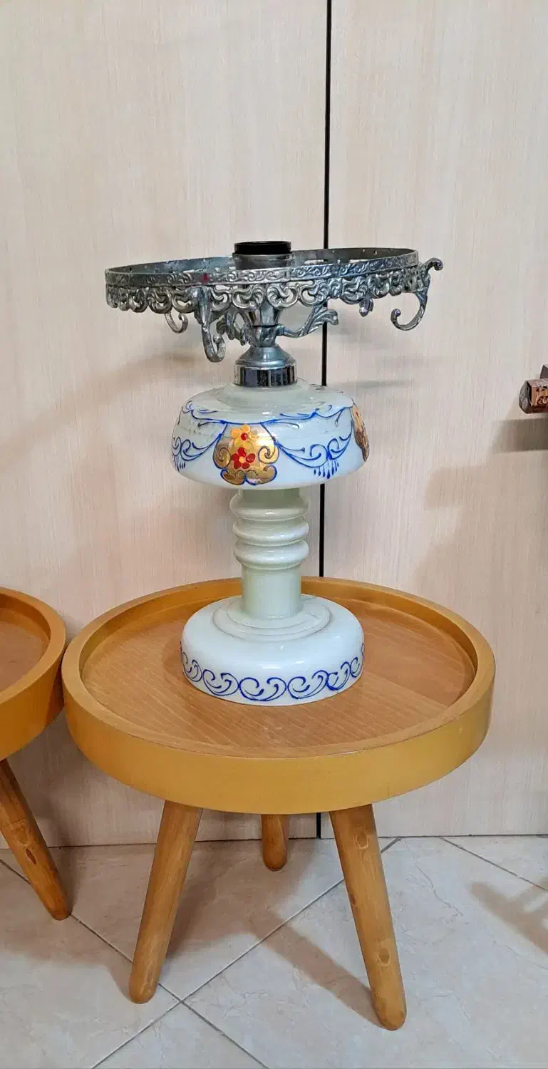 آباژور قدیمی آنتیک|کلکسیون اشیاء عتیقه|تهران, شهمیرزادی|دیوار