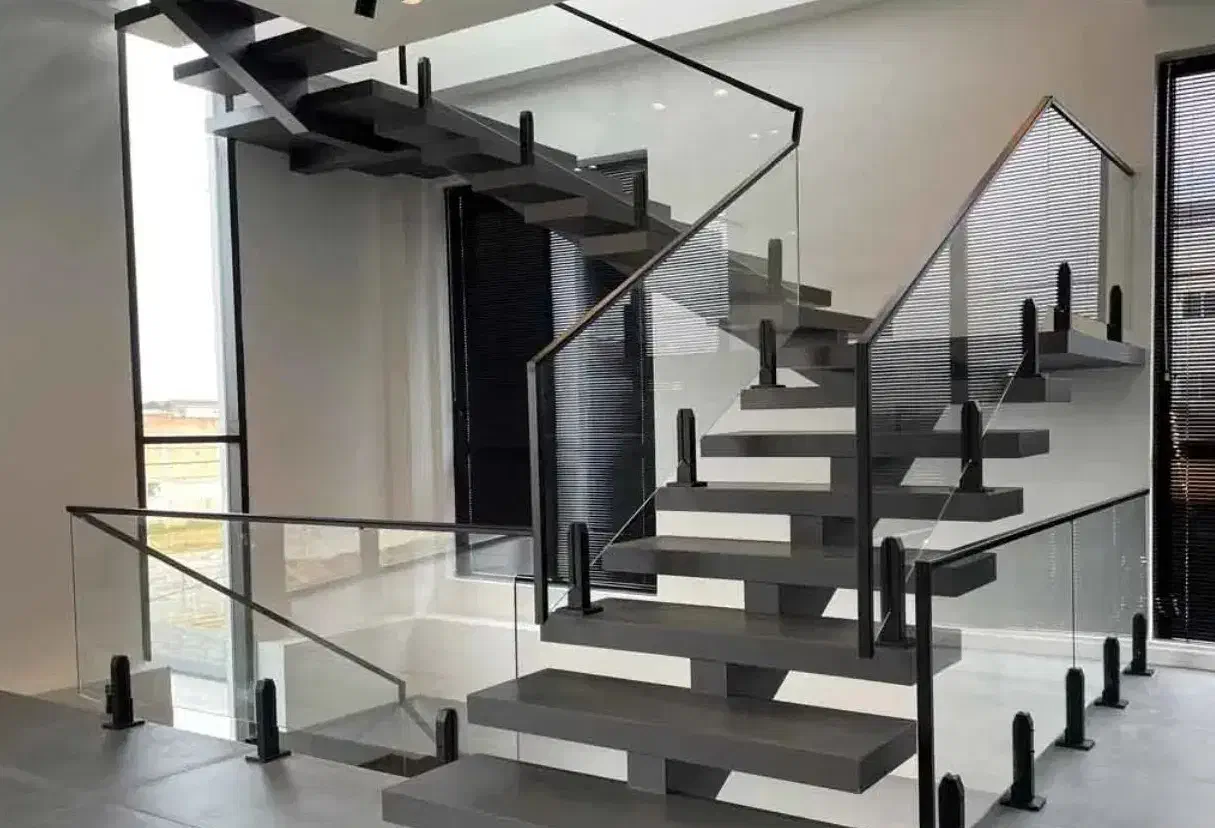 پارتیشن شیشه وکابین دوش وشیشه تاشو بالکنی مجد|خدمات پیشه و مهارت|تهران, اوقاف|دیوار