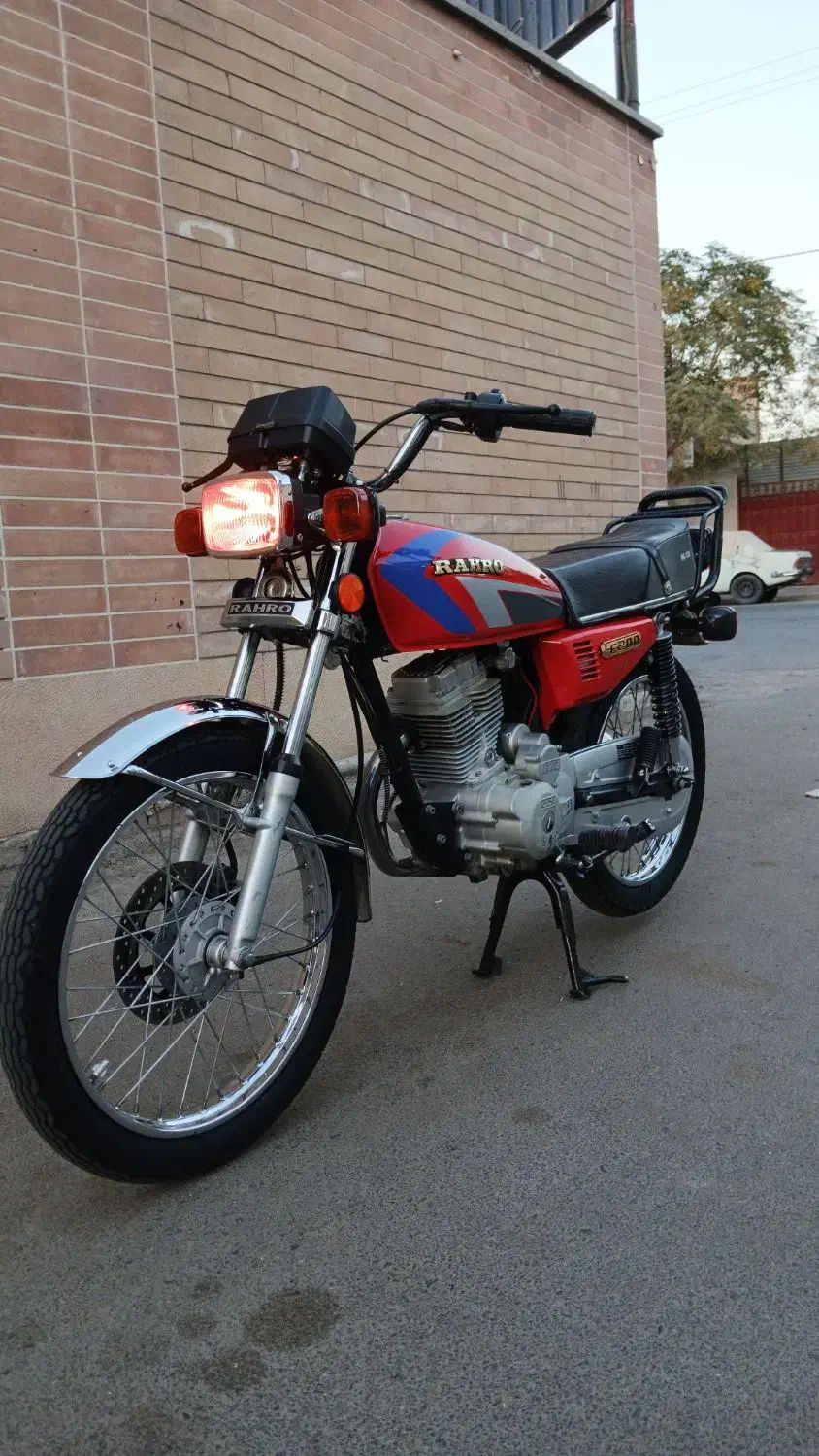 200رهرو مدل ۹۴|موتورسیکلت|کاشان, فاز ۲ ناجی آباد|دیوار