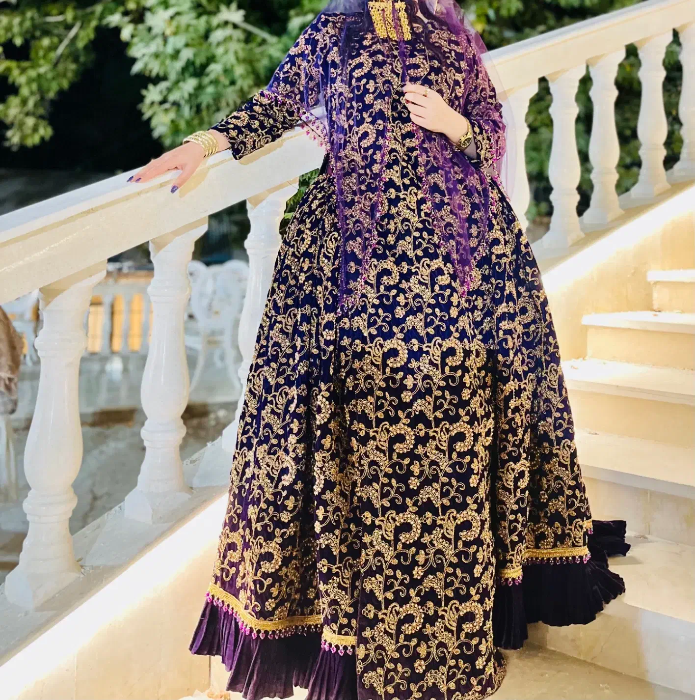 لباس محلی مخمل|لباس|یاسوج, |دیوار