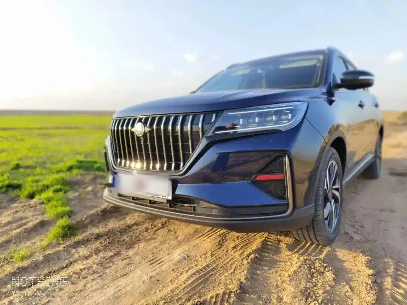 کراس اوور ۷ نفره تیارا|خودرو سواری و وانت|اهواز, کوی فرهنگیان ۲|دیوار