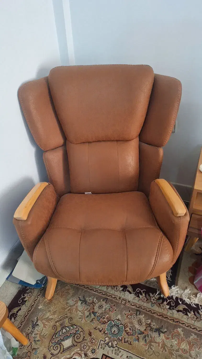 مبلمان تخت خواب شو هشت نفره با میزناهارخوری|مبلمان خانگی و میز عسلی|قم, زنبیل آباد|دیوار