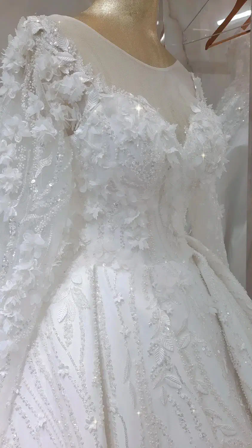 فروش لباس عروس نو فقط ۷،۰۰۰،۰۰۰ تومان|لباس|بندر ماهشهر, |دیوار