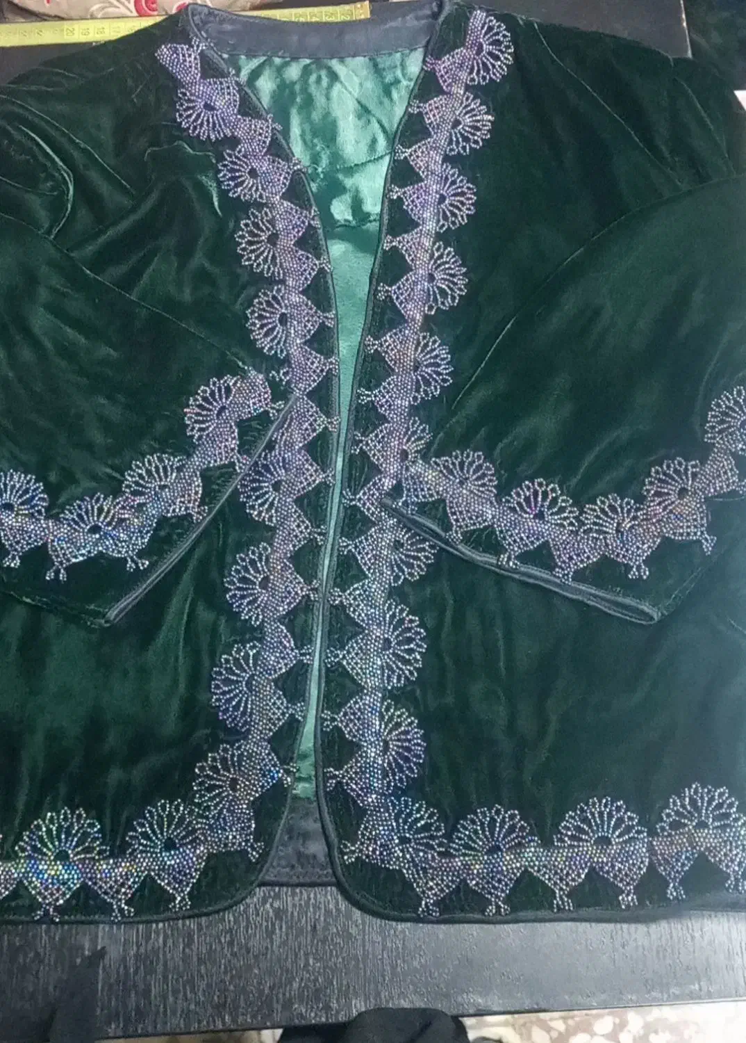 دلگ و دور دلگی|لباس|دهدشت, |دیوار