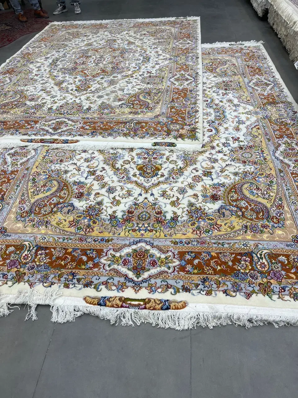 فرش دستباف (بساک)جفت ۹ متری طرح خطیبی|فرش|مشکین‌دشت, |دیوار