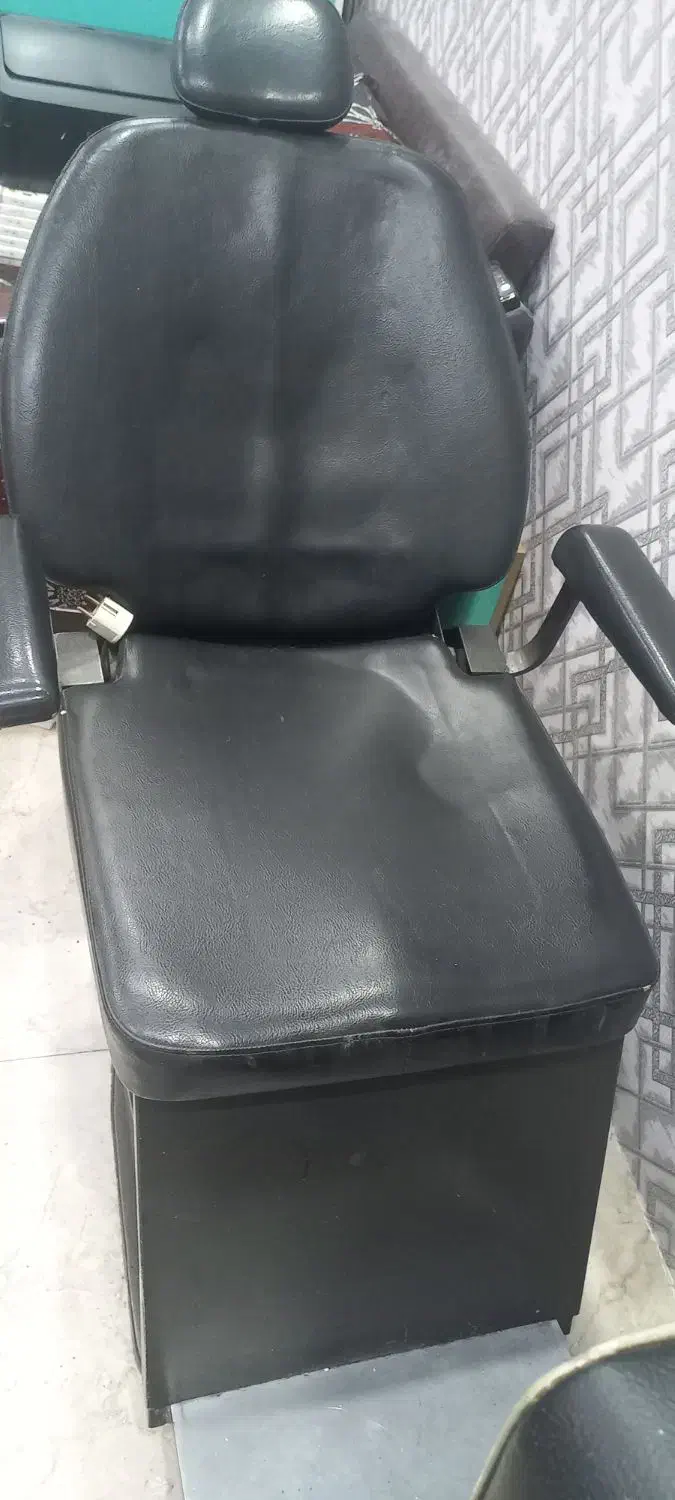 صندلی ژاپنی متحرک صندلی برقی فول دست دوم|آرایشگاه و سالنهای زیبایی|تهران, توحید|دیوار