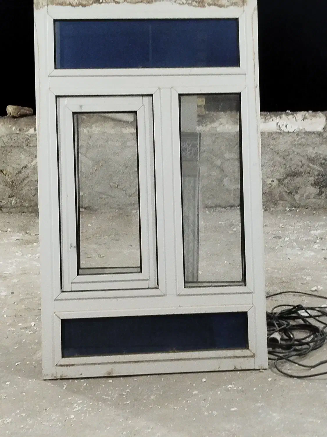 دو عدد پنجره آلومینیوم در حد صفر|مصالح و تجهیزات ساختمان|سیلوانه, |دیوار