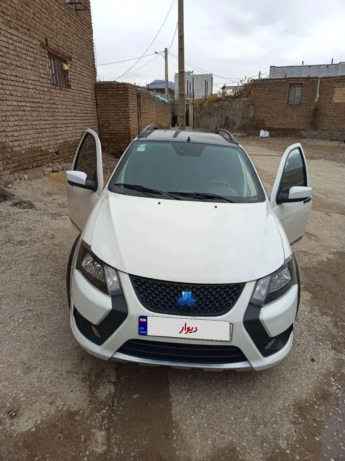 کوییک ۴۰۲|خودرو سواری و وانت|خرم‌آباد, |دیوار