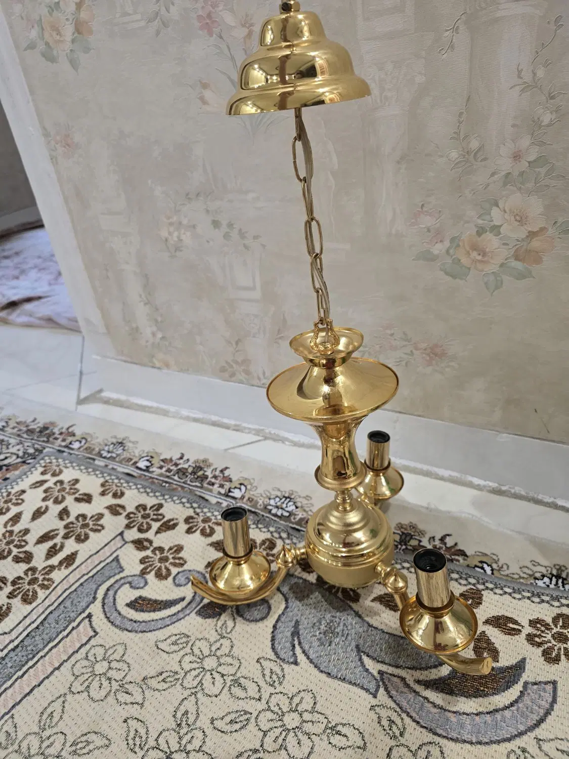 ۳ عدد لوستر|لوستر و چراغ آویز|شیراز, دکتر حسابی|دیوار
