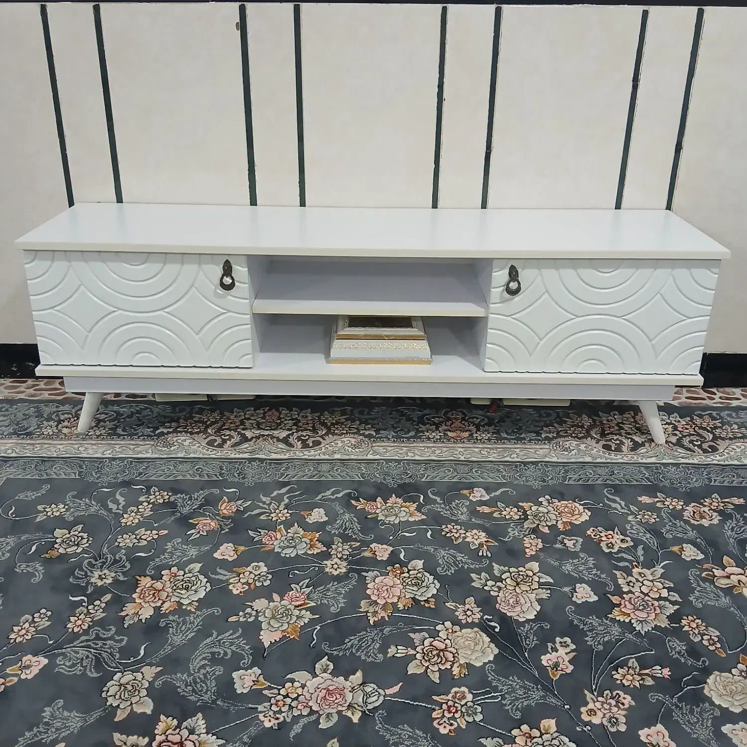 میز تلوزیون بوفه ساعت|میز تلویزیون|کوهدشت, |دیوار