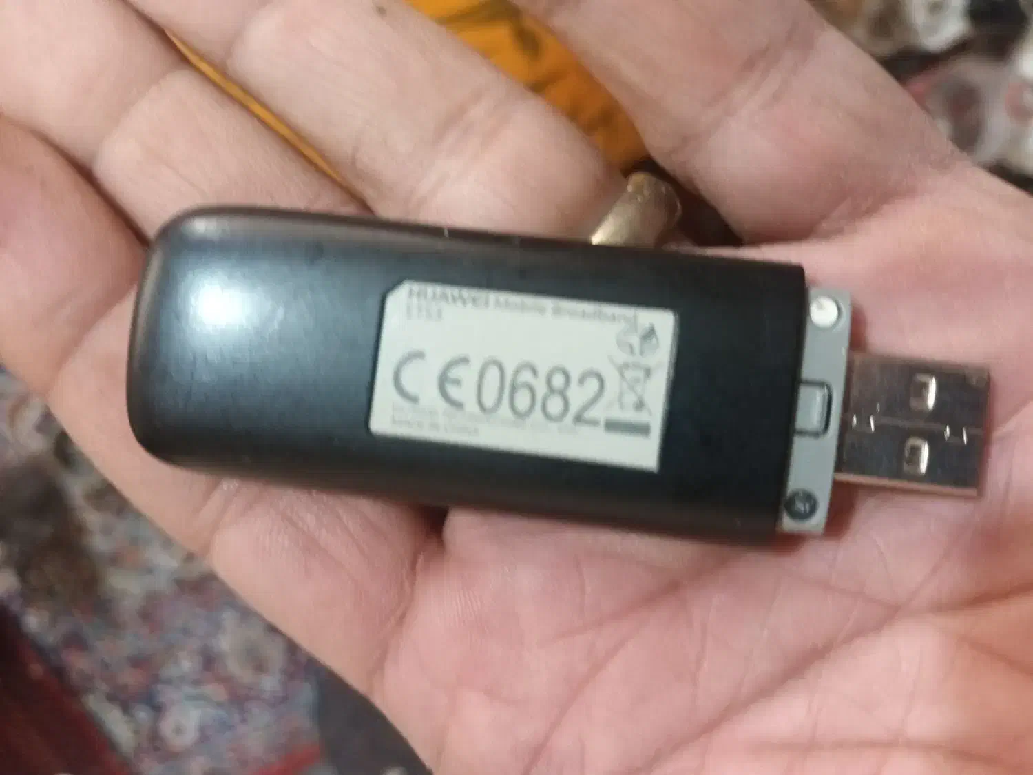 مودم فلشUSB (دانگل)..مودم هوآوی سیمکارت خور|مودم و تجهیزات شبکه|تهران, تهراننو|دیوار