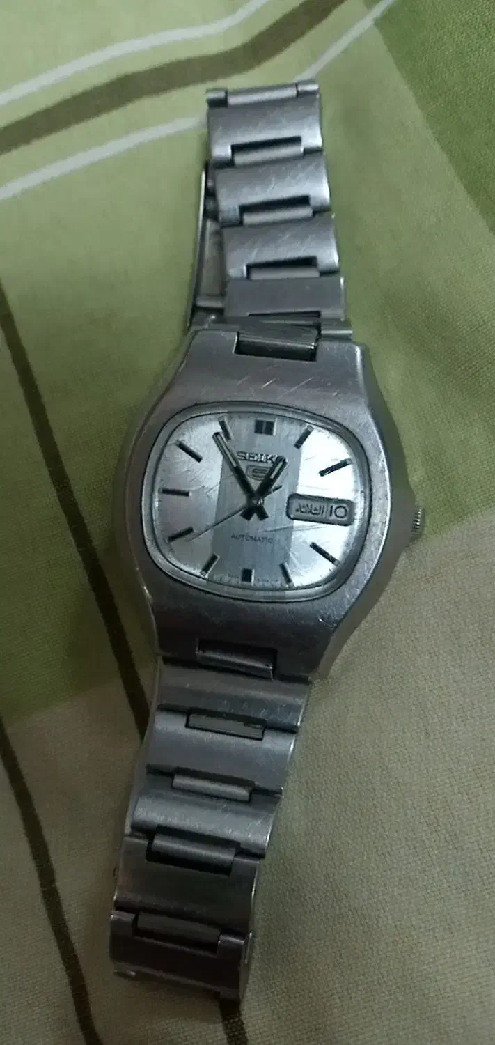 ساعت سیکو ۵ اصلی نبضی شب نما|ساعت|قم, شهدا|دیوار