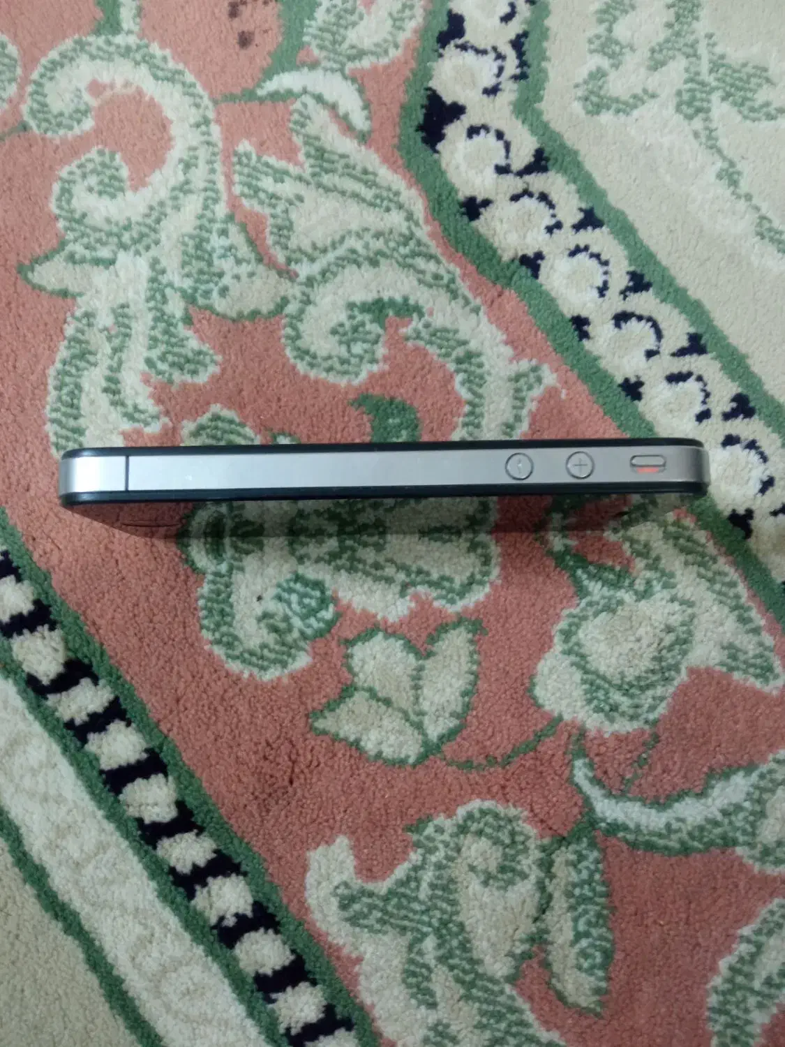 گوشی آیفون ۴|موبایل|قم, شاه احمد قاسم|دیوار