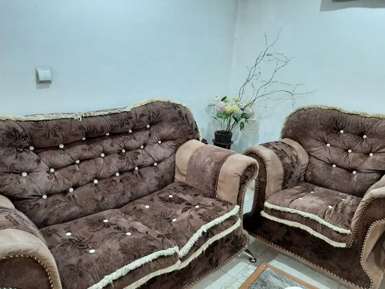 یک دست مبل راحتی ۷ نفره|مبلمان خانگی و میز عسلی|همدان, |دیوار