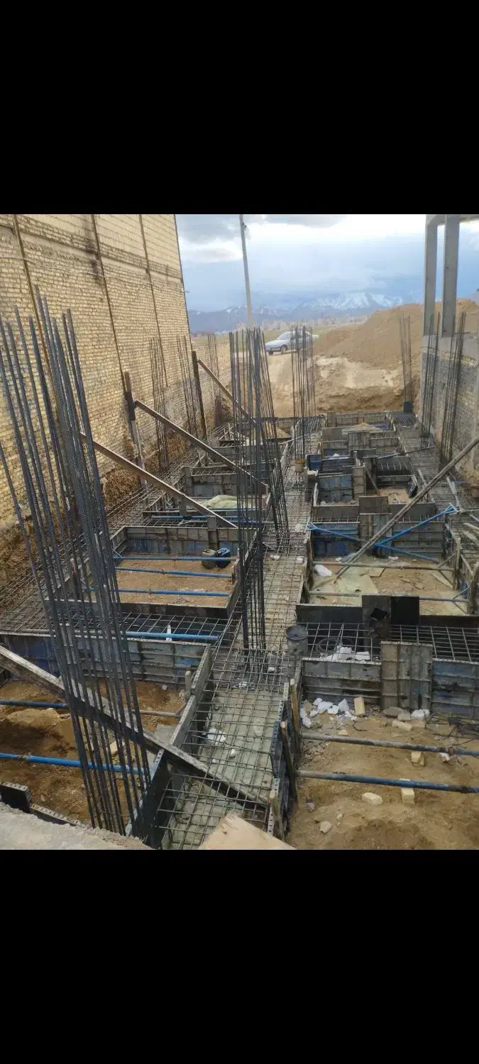 نیازمند ارماتوربند قالب بند ارماتوربندی|استخدام معماری، عمران و ساختمانی|اراک, |دیوار