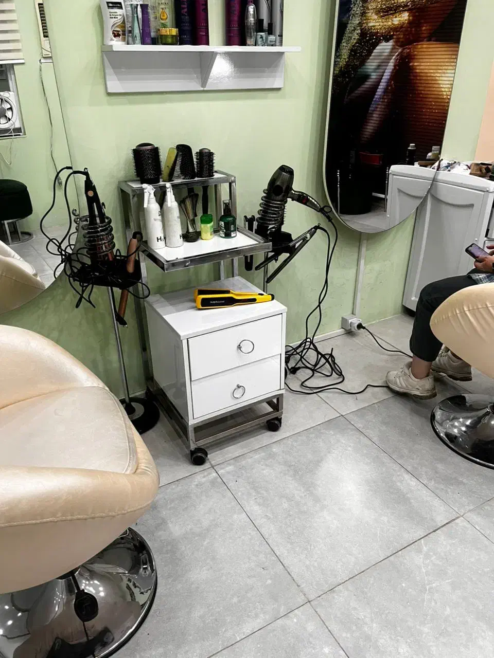 لوازم سالن زیبایی|آرایشگاه و سالنهای زیبایی|کیاشهر, |دیوار