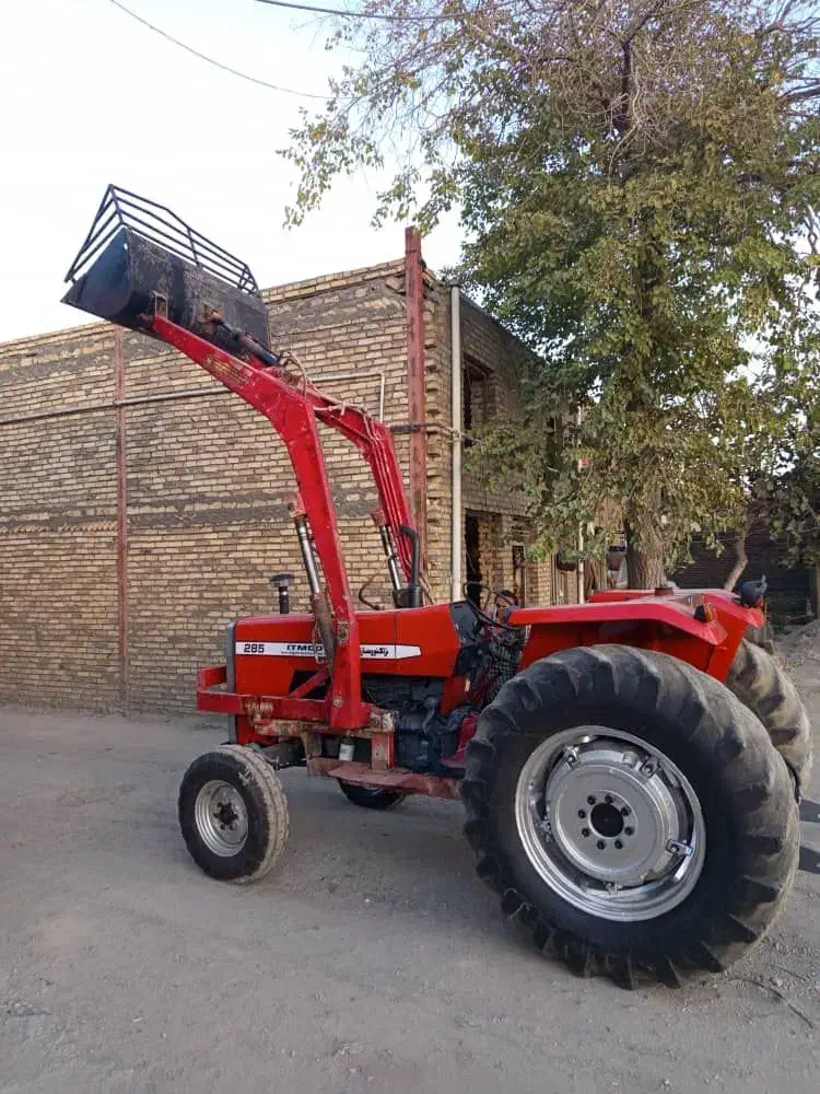 تراکتور ۲۸۵ مدل ۶۹|خودرو سنگین|کرمانشاه, |دیوار