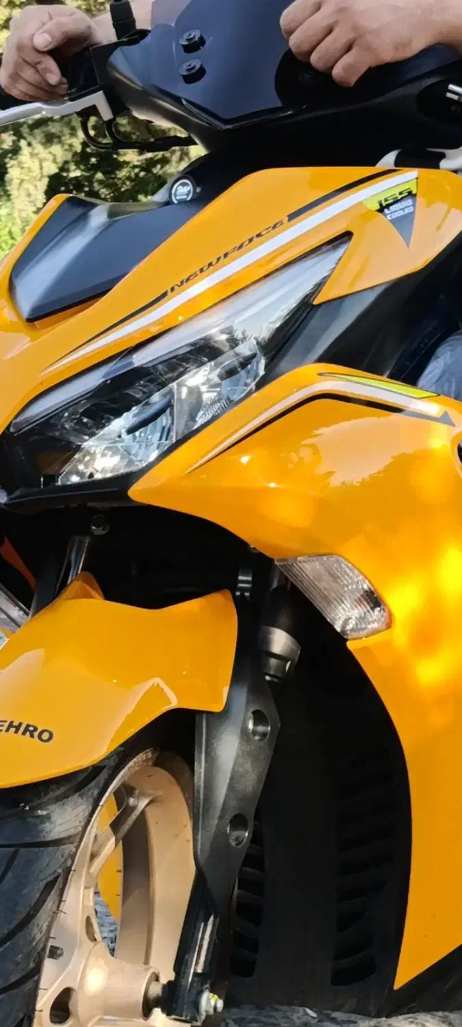 آیروکس ۴۰۲|موتورسیکلت|زند, |دیوار